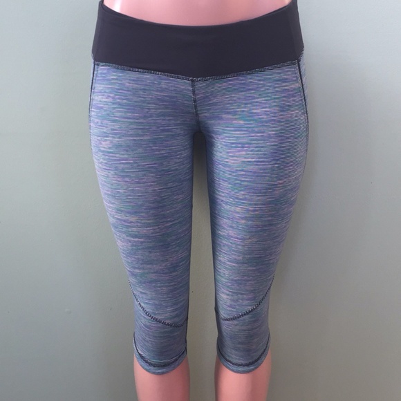 lululemon athletica Pants - Lululemon crop Leggings
